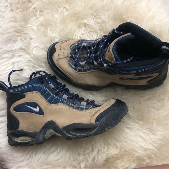 Vintage Nike Air ACG Hiking Boots Women - Picture 4 of 5